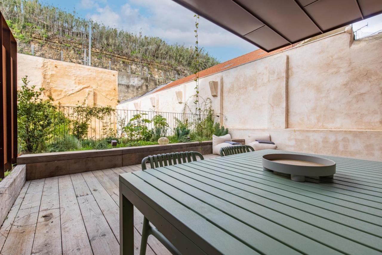 Appartement Deluxe 2bdr W/ Patio By Lovelystay