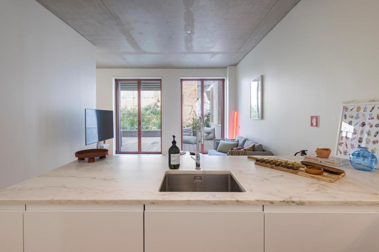 Deluxe 2bdr W/ Patio By Lovelystay Appartement