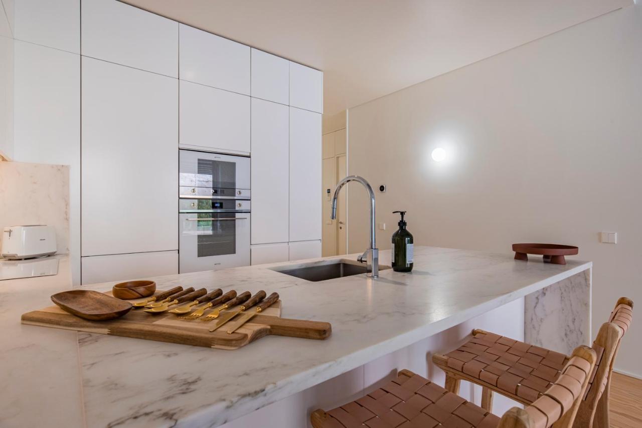 Deluxe 2bdr W/ Patio By Lovelystay * Lissabon
