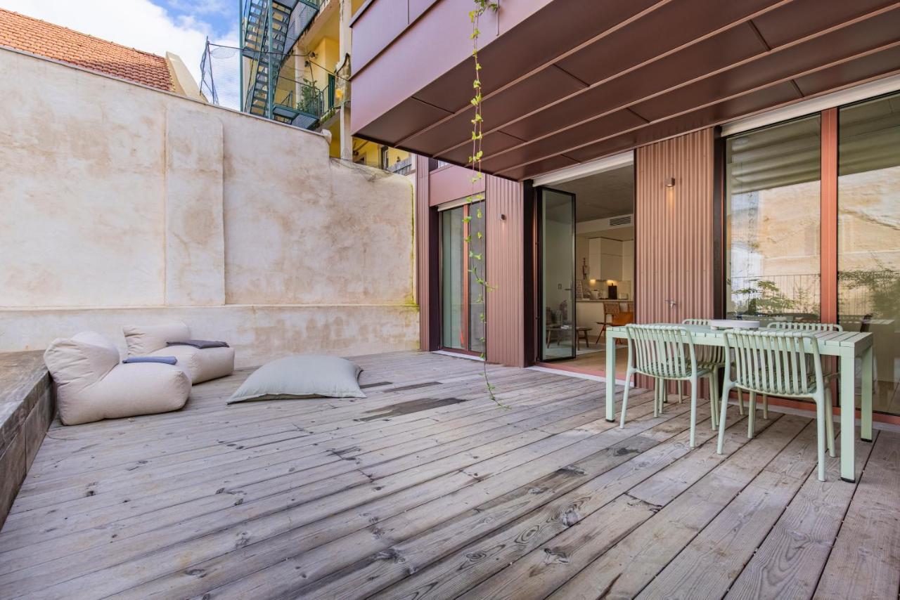 Deluxe 2bdr W/ Patio By Lovelystay Lissabon