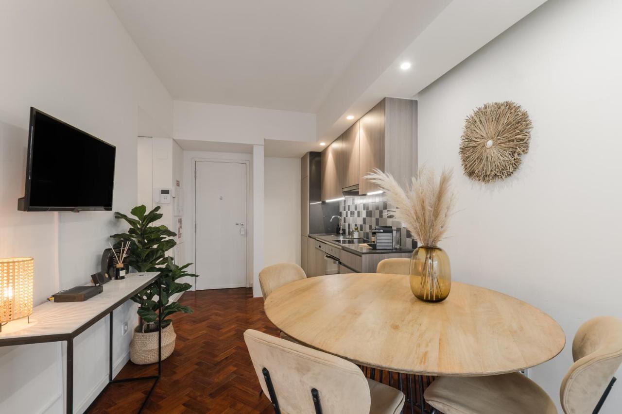Apartment Casa Boma - Brighting With Spacious Terrace - Alvalade Iii Lissabon