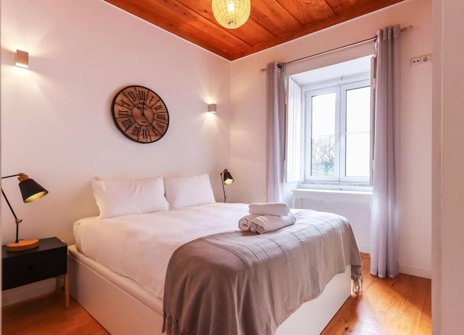 Appartement Portucale ! Campo Ourique Design W/ Balcony