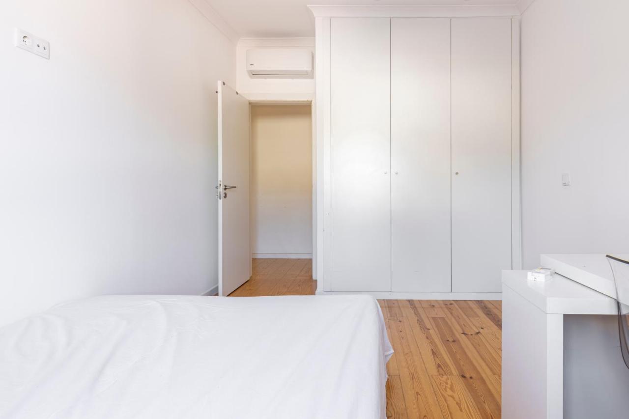 Comfy 3 Bedroom Campo De Ourique Appartement