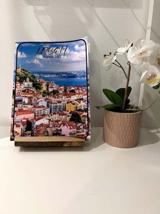Appartement Luxury Artistic Digital Nomad Getaway W/ Terrace Lissabon