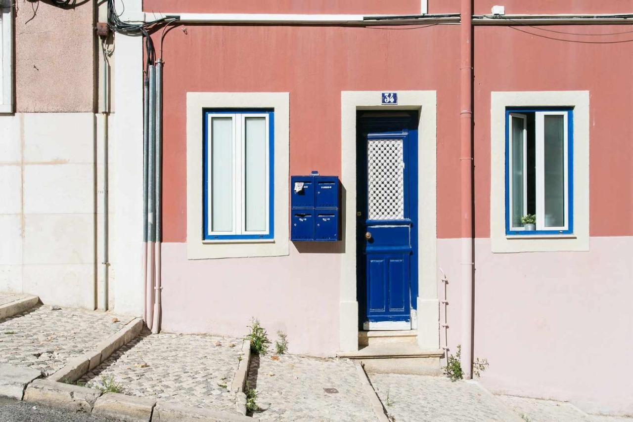 Apartment Charming With Terrace St Amaro Lissabon