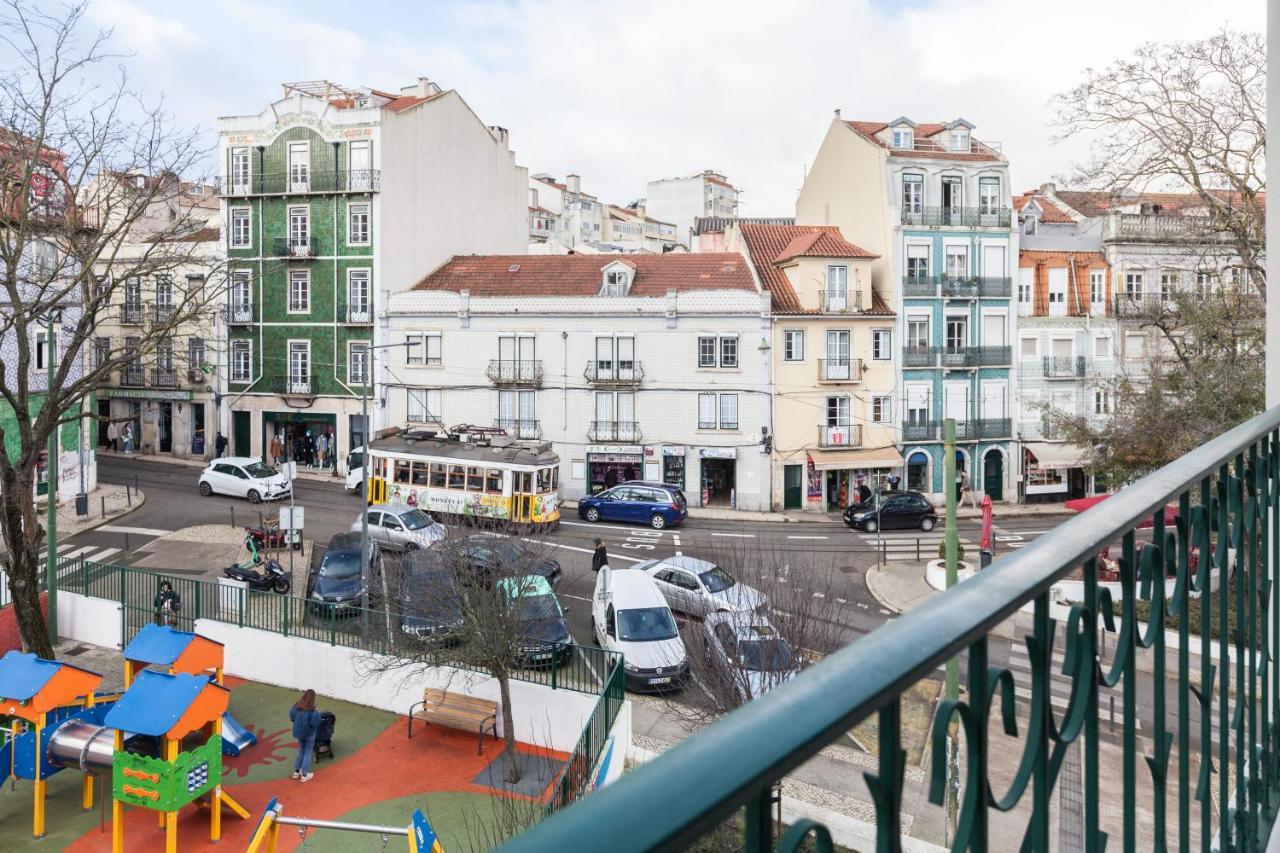 Flh Graca Colourful Apartment Lisbon