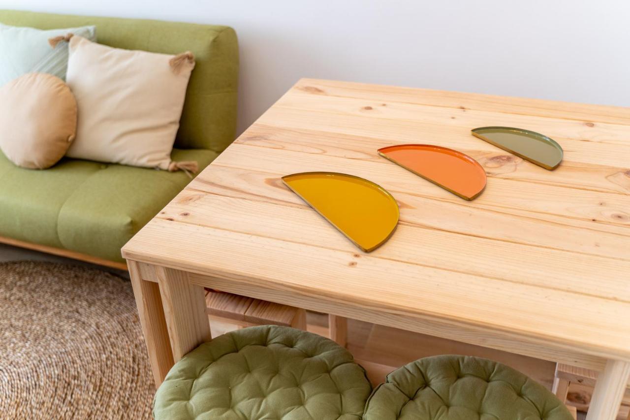 Apartment Renew Yourself At An Unvarnished Hideaway