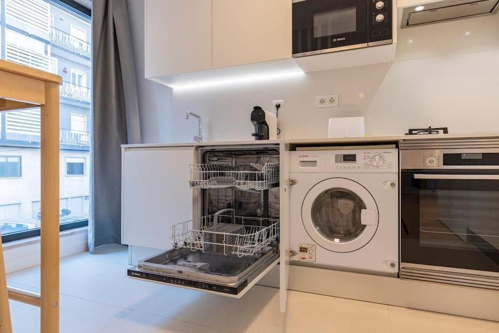 Campolide Lovely 2 Bedroom By Innkeeper Apartment