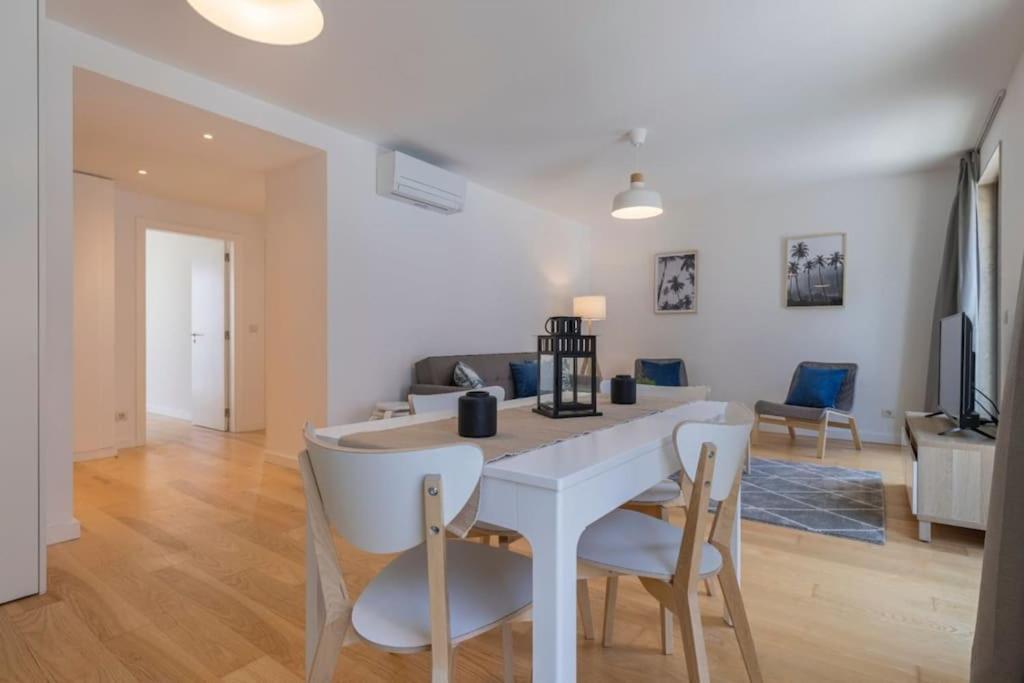Campolide 2 Bedroom Delight By Innkeeper Apartment Lissabon
