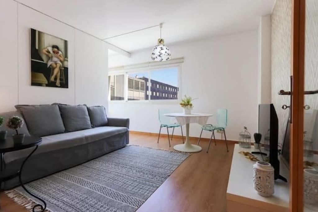 Parque Nacoes Flat W Parking * Lisboa