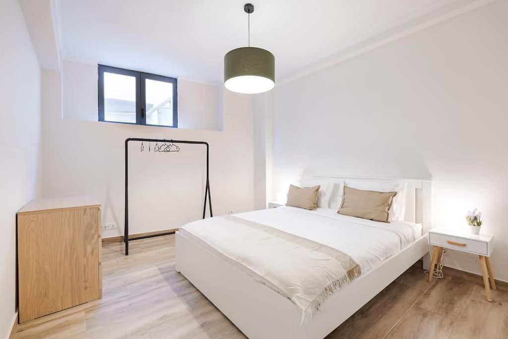 Santos Gem Ii - Space In Trendy Neighborhood