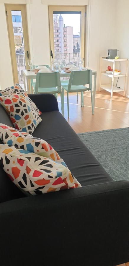 5min Walk From Subway Station & Free Parking Lissabon