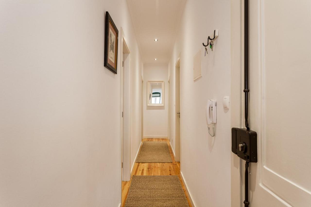 Principe Real Area Apartment