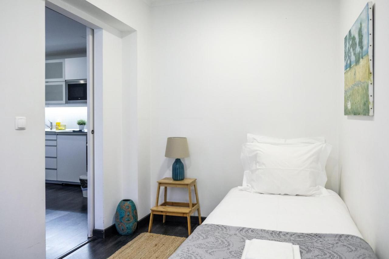 01 Nice Flat By Olivais Appartement *