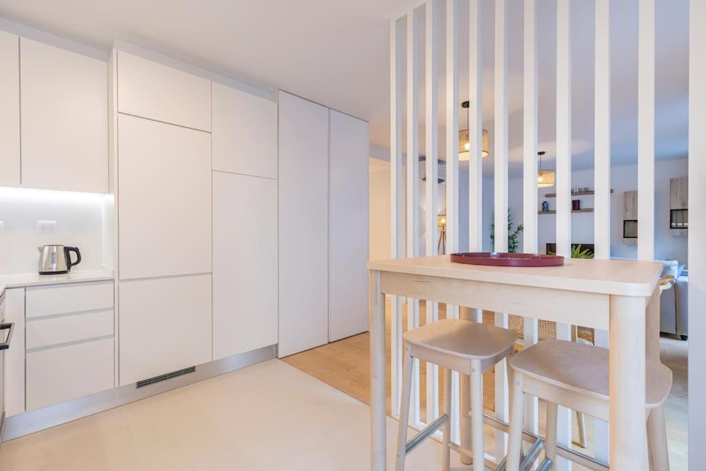 Campolide Lovely 2 Bedroom By Innkeeper Apartment *