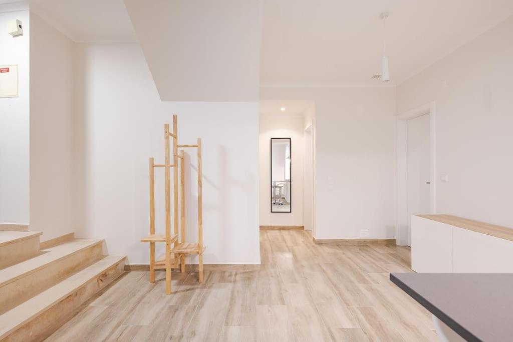 Santos Gem Ii - Space In Trendy Neighborhood Lisboa