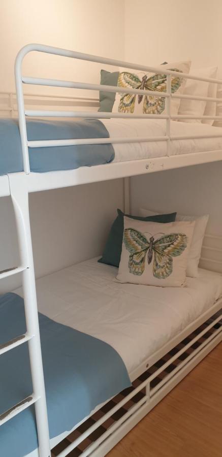 Appartement 5min Walk From Subway Station & Free Parking *