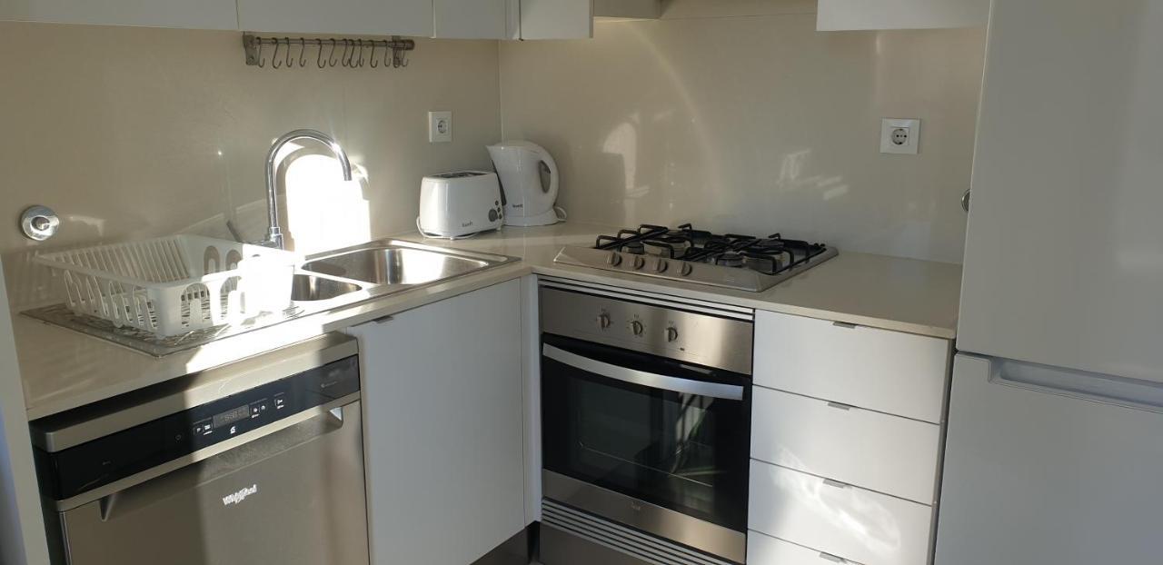 5min Walk From Subway Station & Free Parking Appartement *