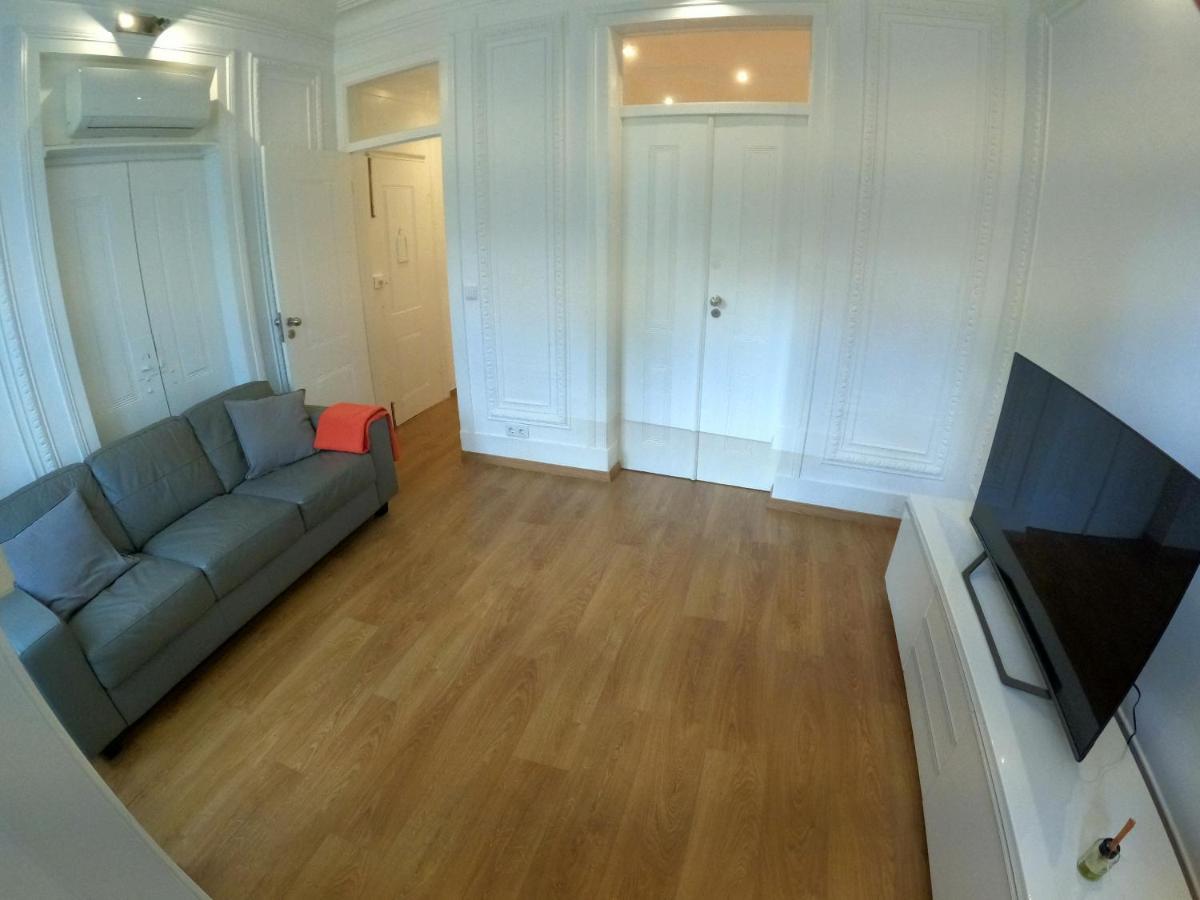 Lisbon, Renewed T1 With Pateo Near Martires Da Patria * Lisbon