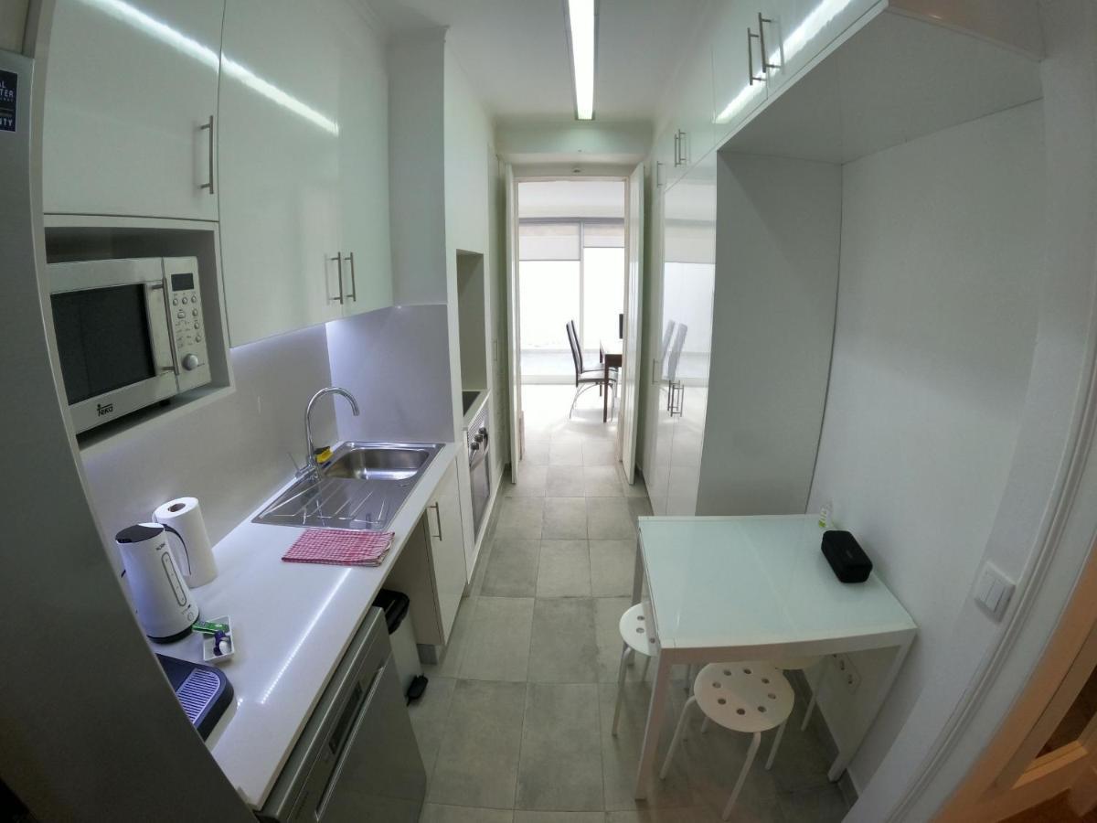 Lisbon, Renewed T1 With Pateo Near Martires Da Patria Lisbon