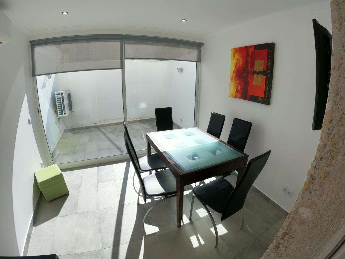 Lisbon, Renewed T1 With Pateo Near Martires Da Patria Apartment