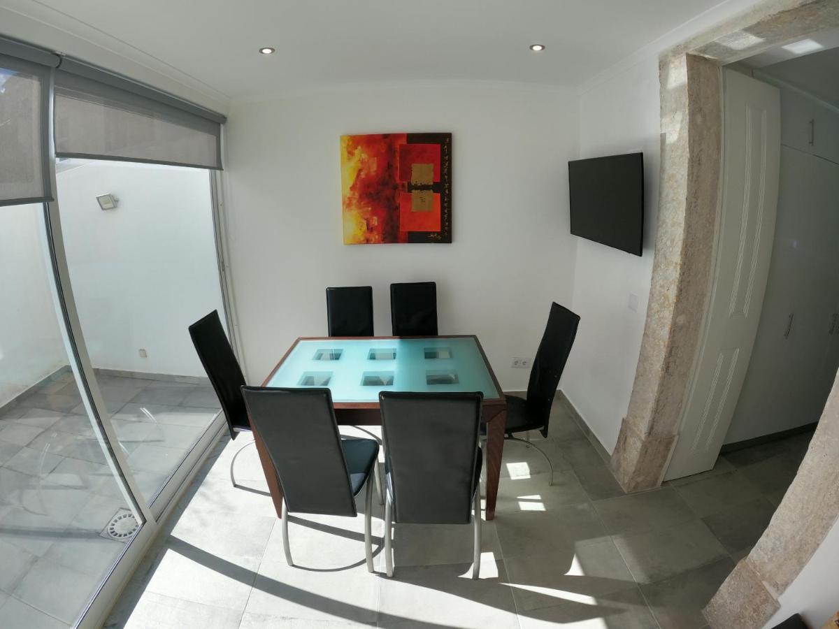 Apartment Lisbon, Renewed T1 With Pateo Near Martires Da Patria Lisbon