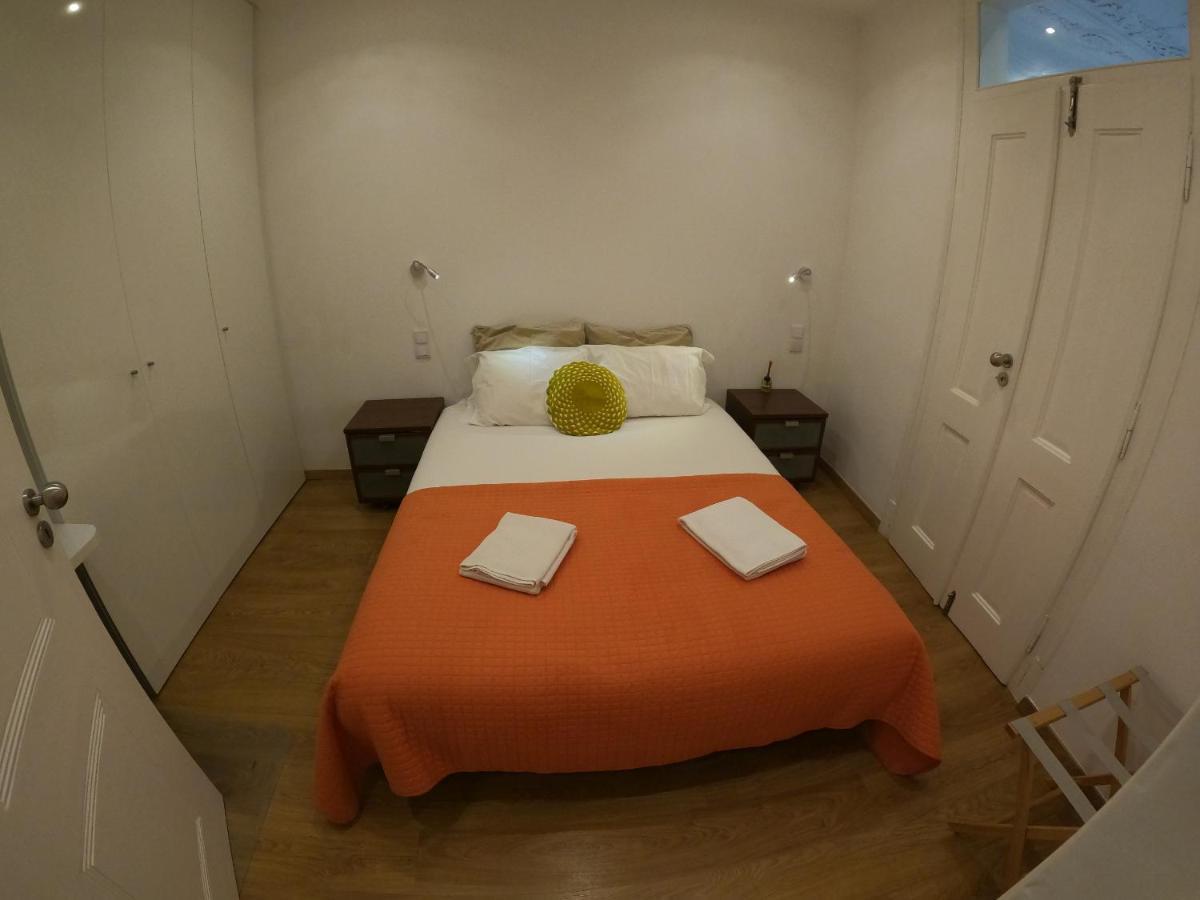 Lisbon, Renewed T1 With Pateo Near Martires Da Patria Apartment Lisbon
