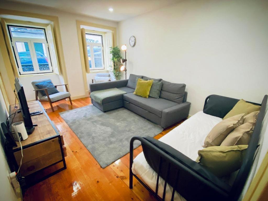 Apartment Ola - Rato Terrace Iv Lisbon
