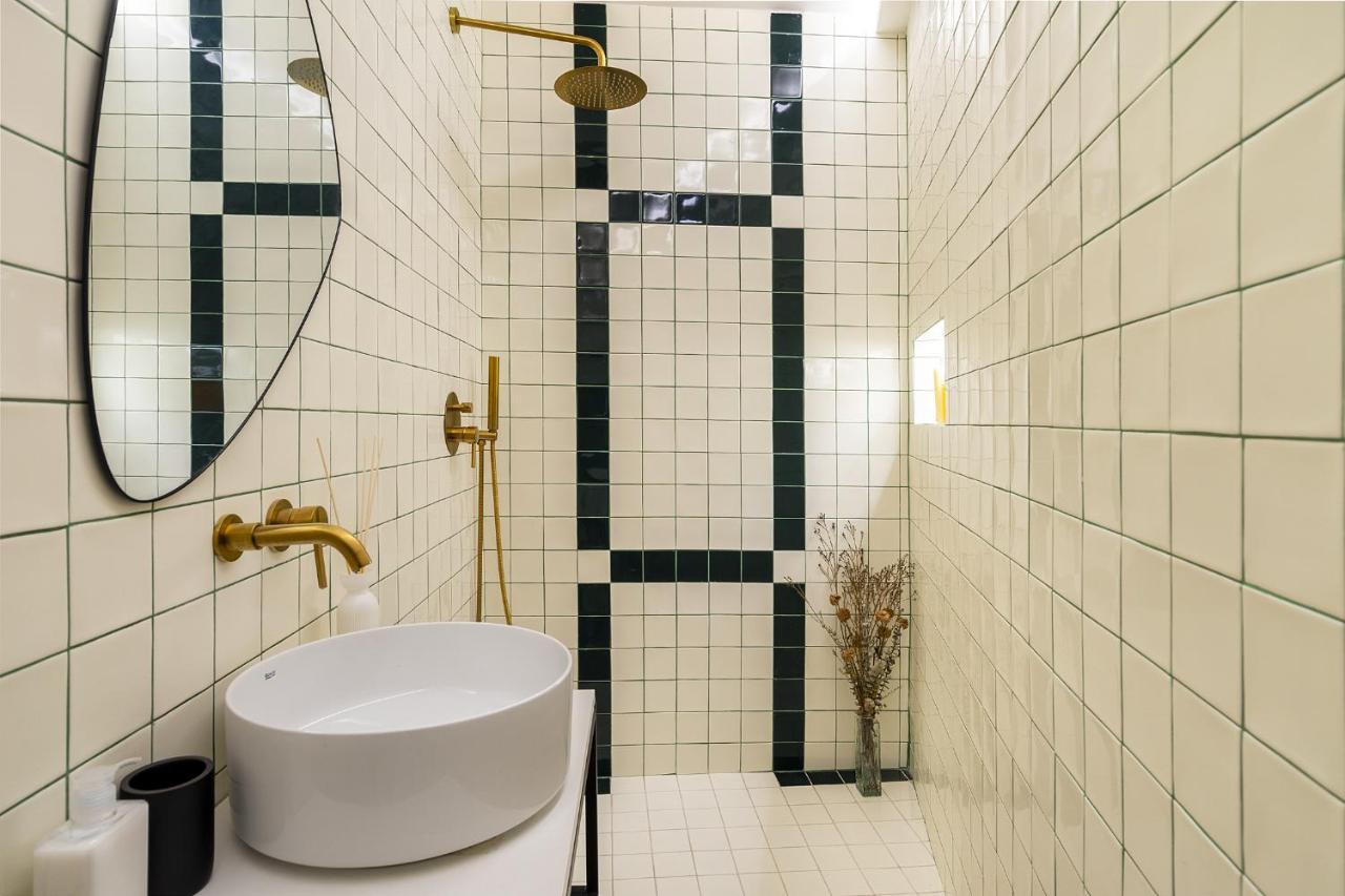 Whome Historic Centre Modern Masterpiece W River Views Lissabon