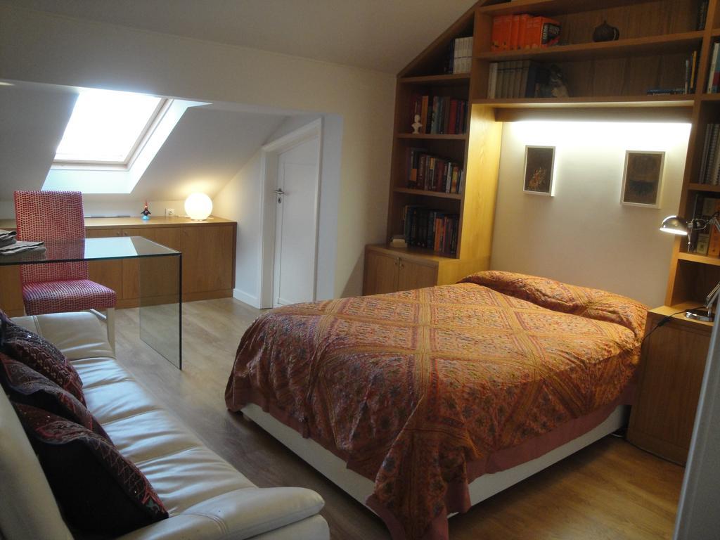 Apartment Charming Penthouse With Private Terrace Lisbon