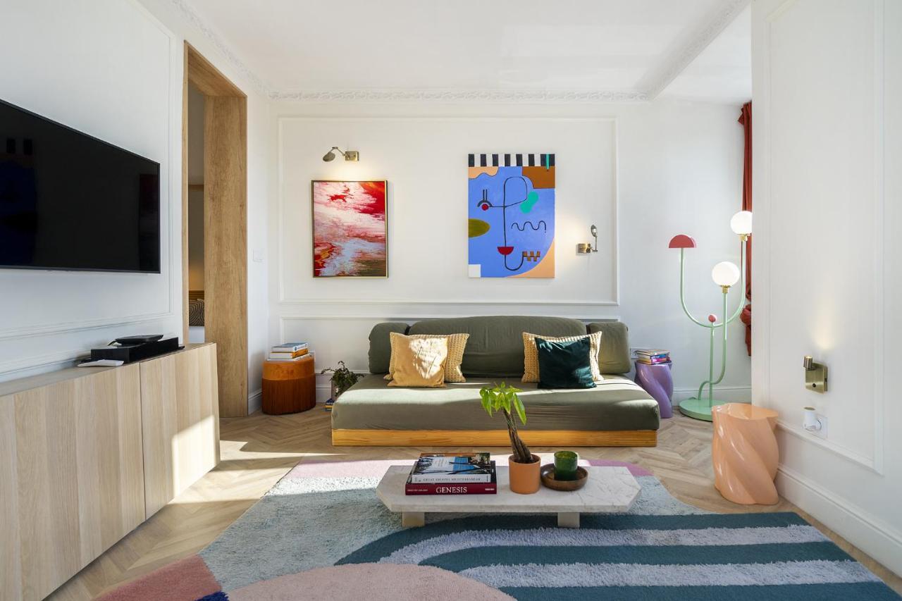 Apartment Whome Historic Centre Modern Masterpiece W River Views
