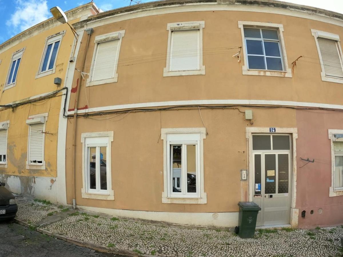 Appartement T2 In Typical In Sapadores