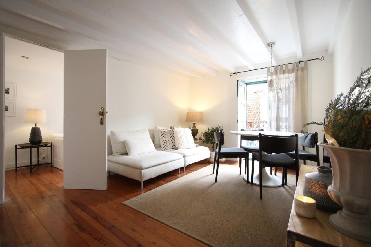 Chic Urban Retreat At Downtown With Balcony & Views Lissabon