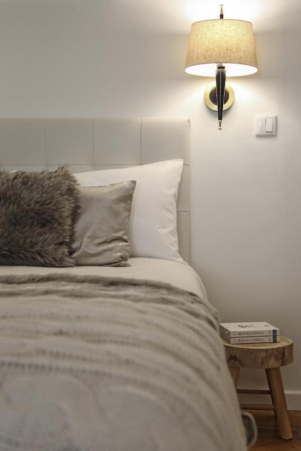 Apartment Chic Urban Retreat At Downtown With Balcony & Views *