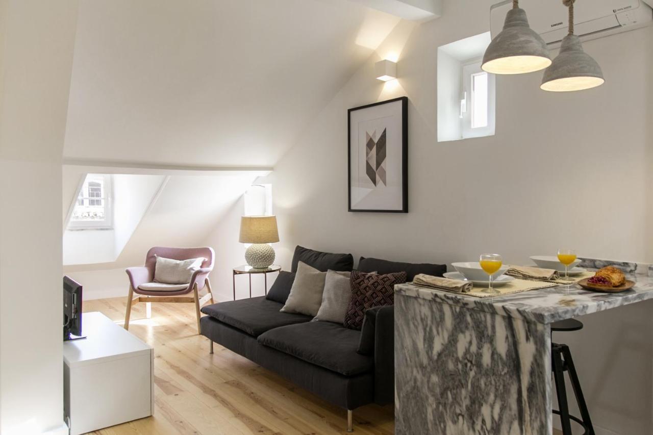 Appartement Romantic Nest For A Getaway At Downtown With Design Lisboa