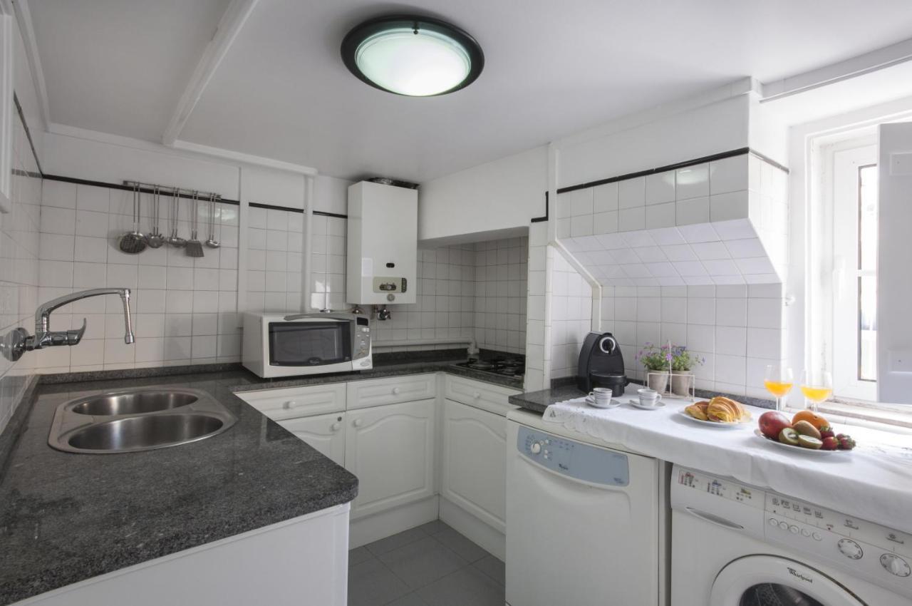 Chic Urban Retreat At Downtown With Balcony & Views * Lissabon