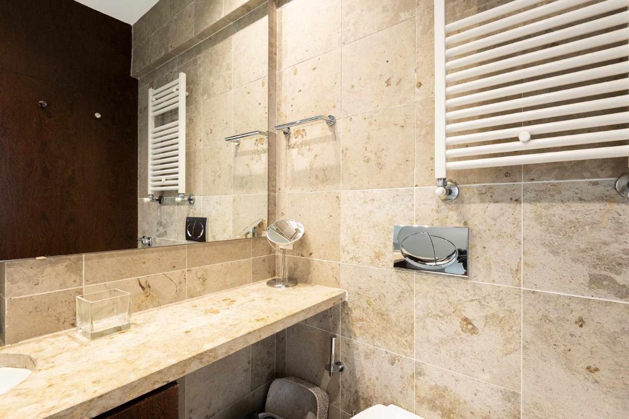 Italian Design In Principe Real Lisboa