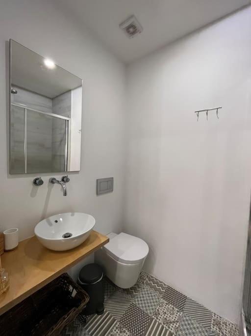The Spot In Cais - Apartment