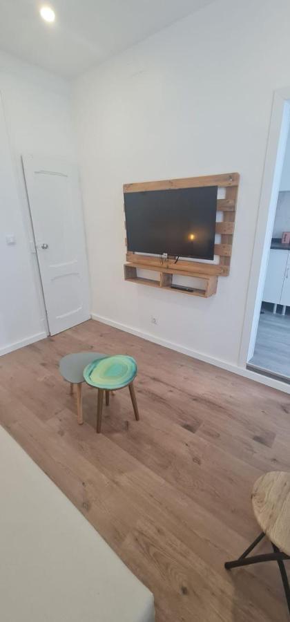 S.soares Yellow Beato Appartement