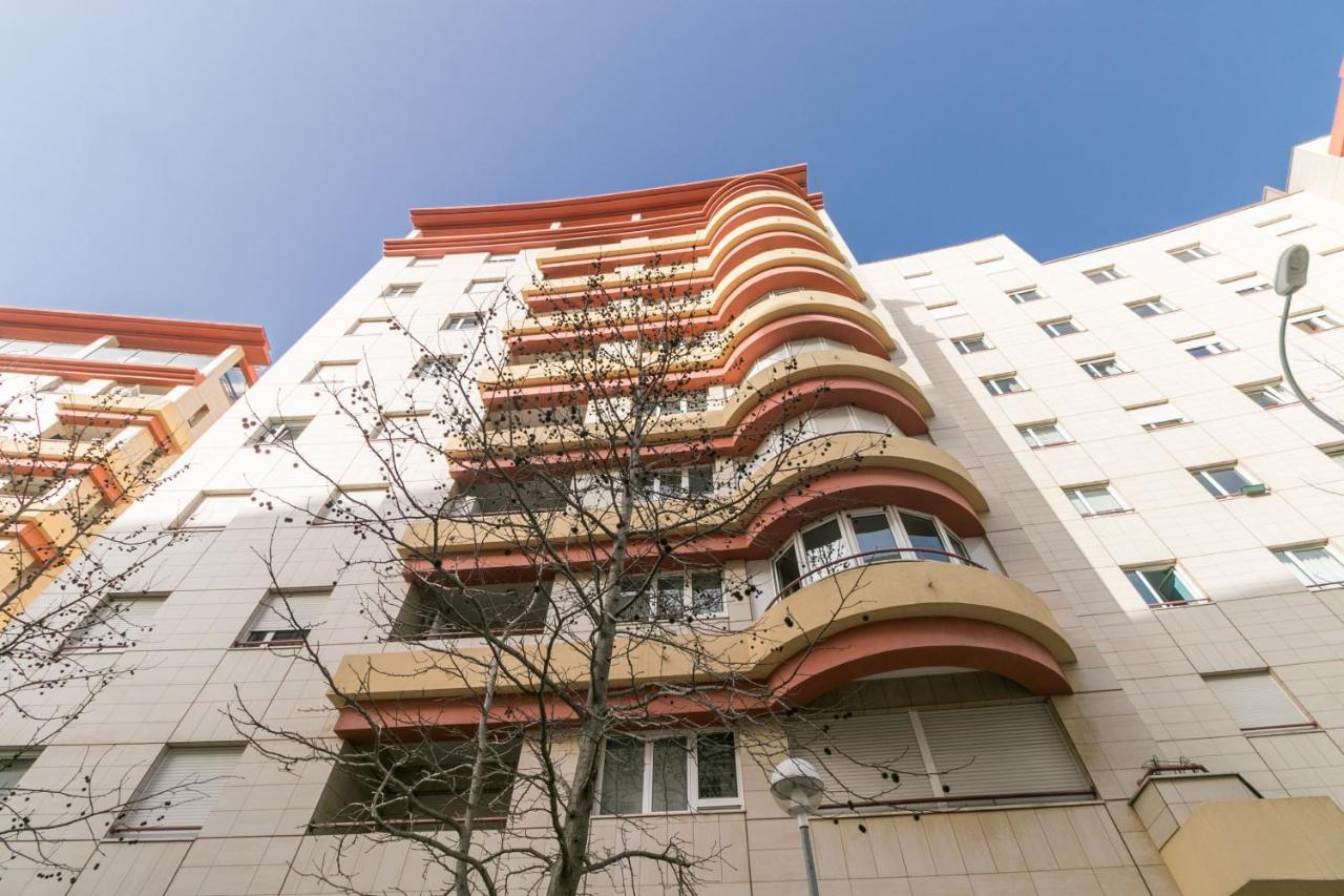 Premium Flat In Upscale Area, Balcony, Parking Lissabon