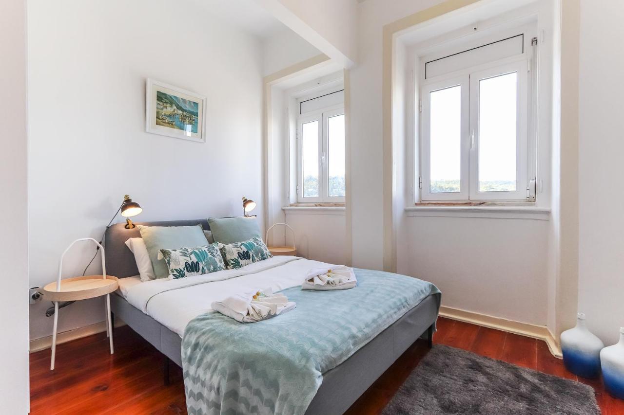 Portucale ! Stylish Campo Ourique Appartement *
