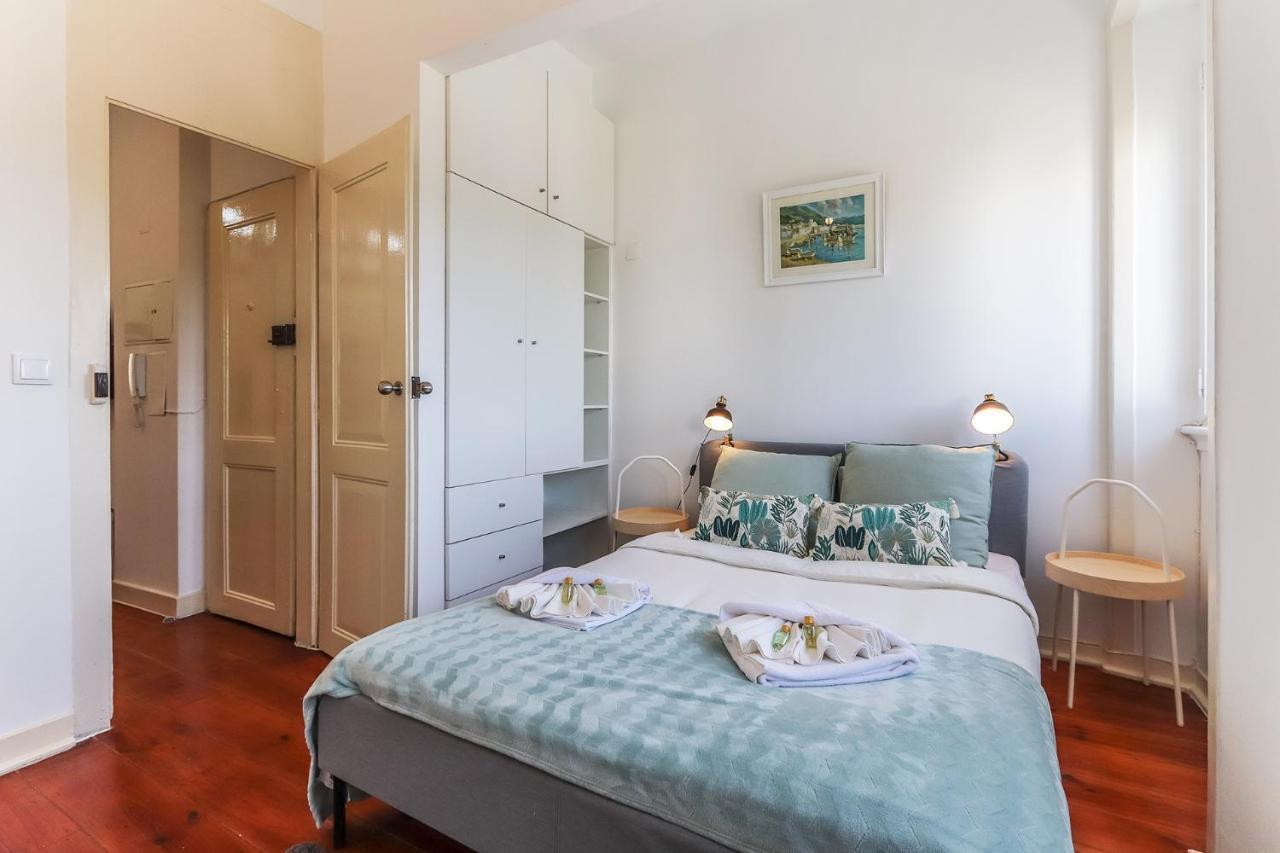 Portucale ! Stylish Campo Ourique Appartement Lisboa