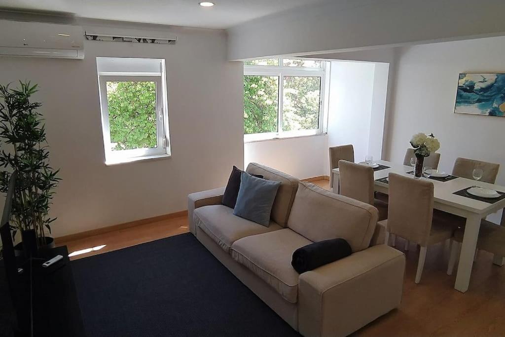 Apartamento Lisboa/city/sunny Apar/metro/airport/wifi/air Cond