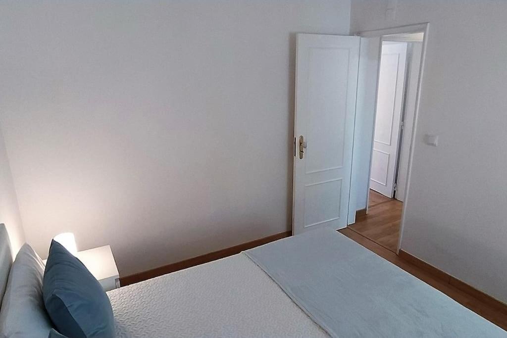 Lisboa/city/sunny Apar/metro/airport/wifi/air Cond * Lisboa