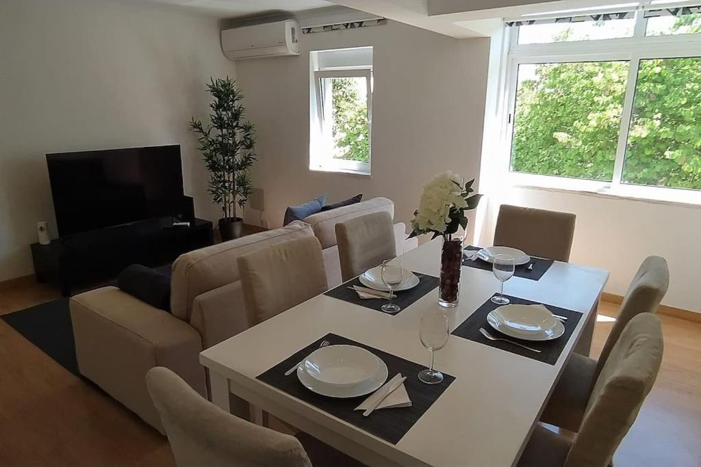 Lisboa/city/sunny Apar/metro/airport/wifi/air Cond Apartamento Lisboa