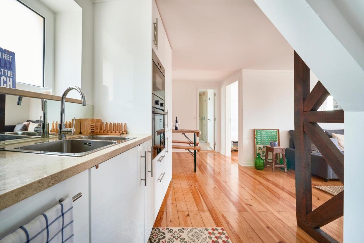 Apartment Cozy Flat In Santa Apolonia Lissabon