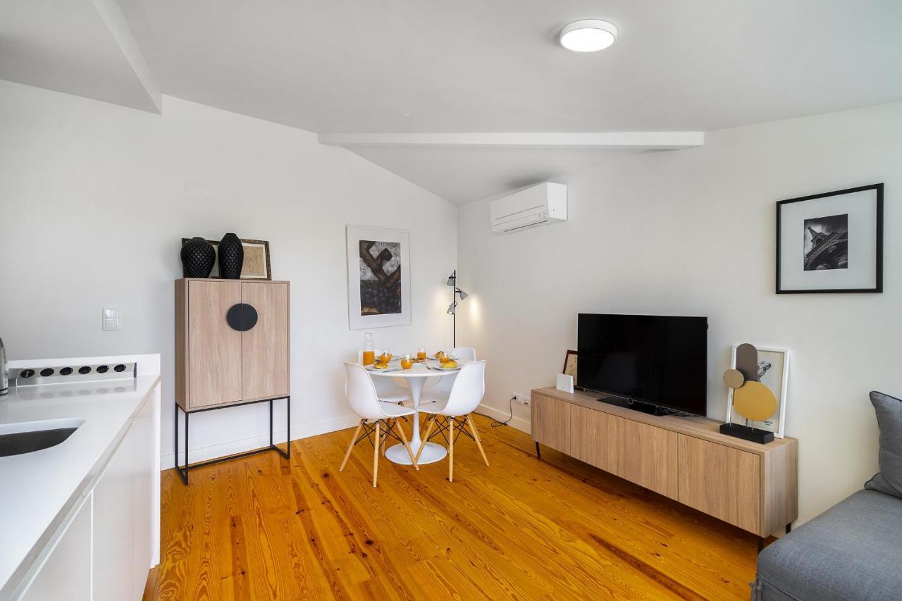 Whome Alfama 2-bed Minimalist Retreat For Digital Nomads & Remote Workers Appartement