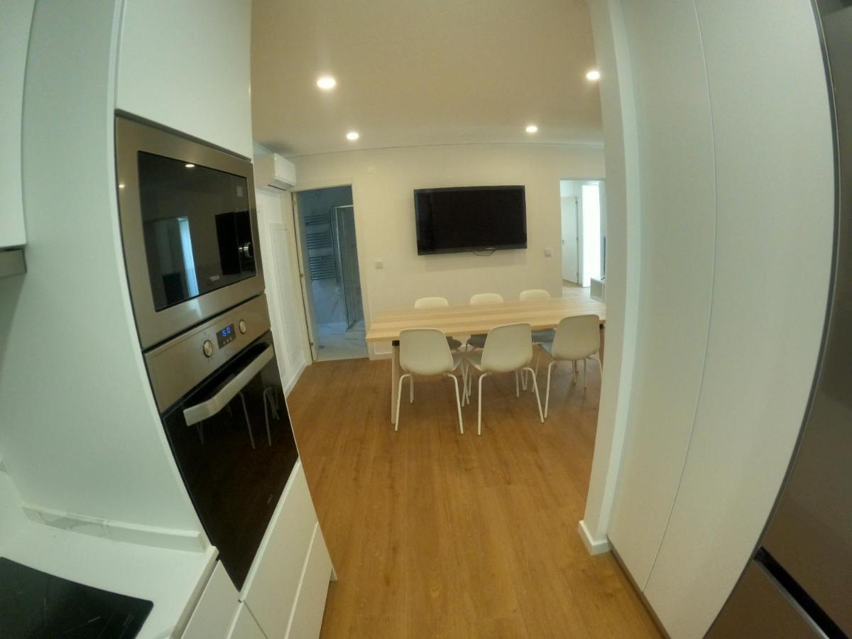 Lisbon, Renovated T2 Near Rossio Apartment Lissabon