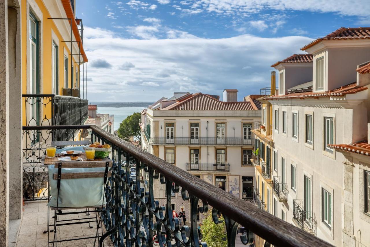 Castelo - Beautiful Balcony View Appartement