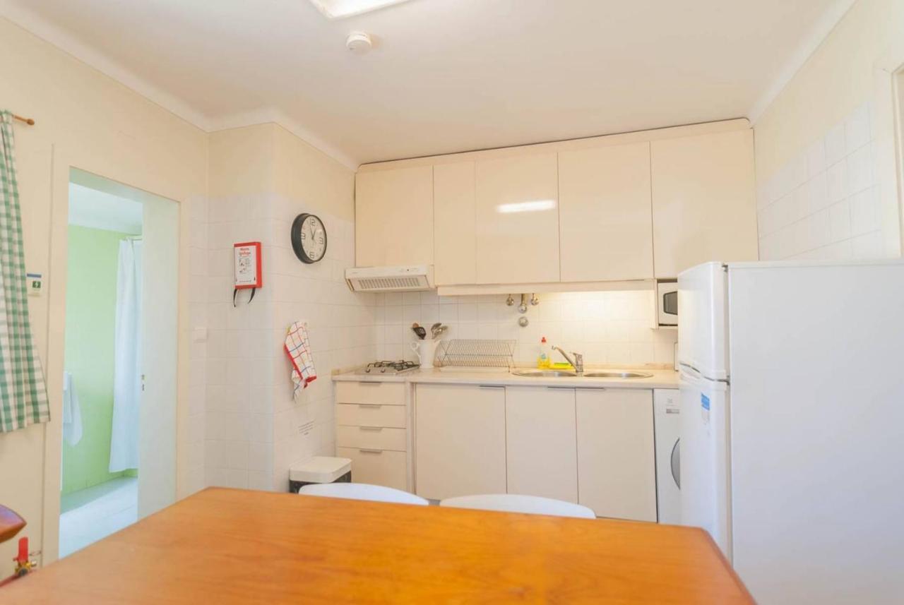 Appartement Cozy Two Bedroom In Santa Marinha Lisboa